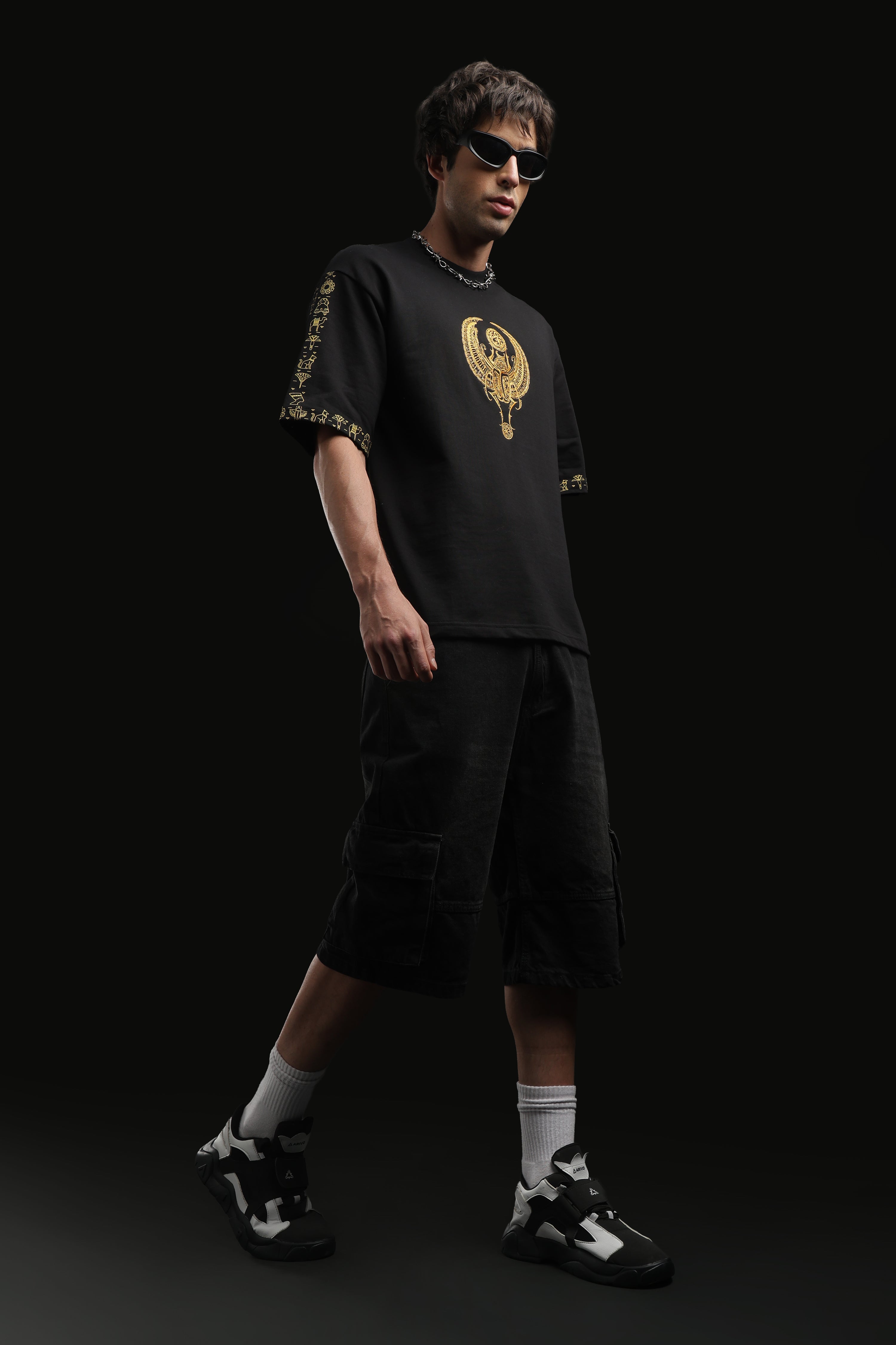 Anubis Black Oversized Tee